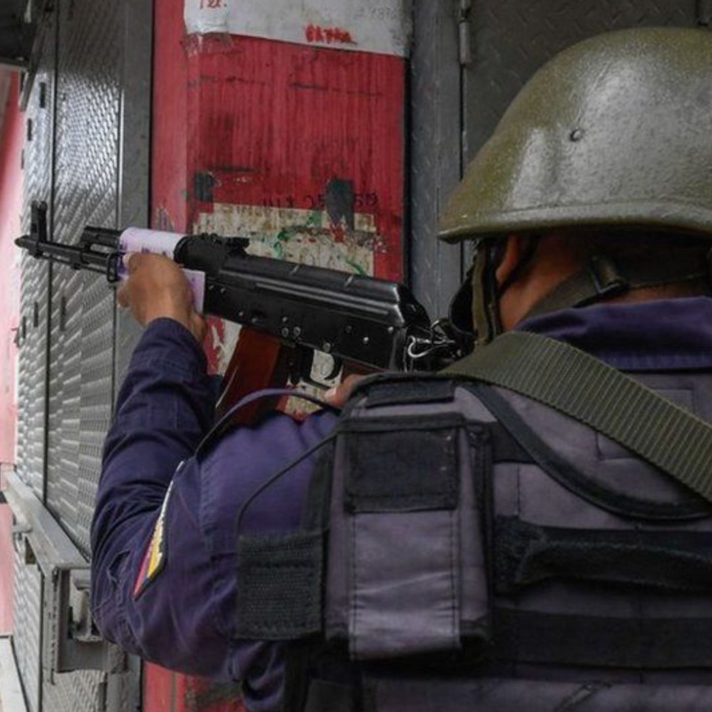 BONUS 89. Paramilitary Gangs vs. Venezuelan Special Forces