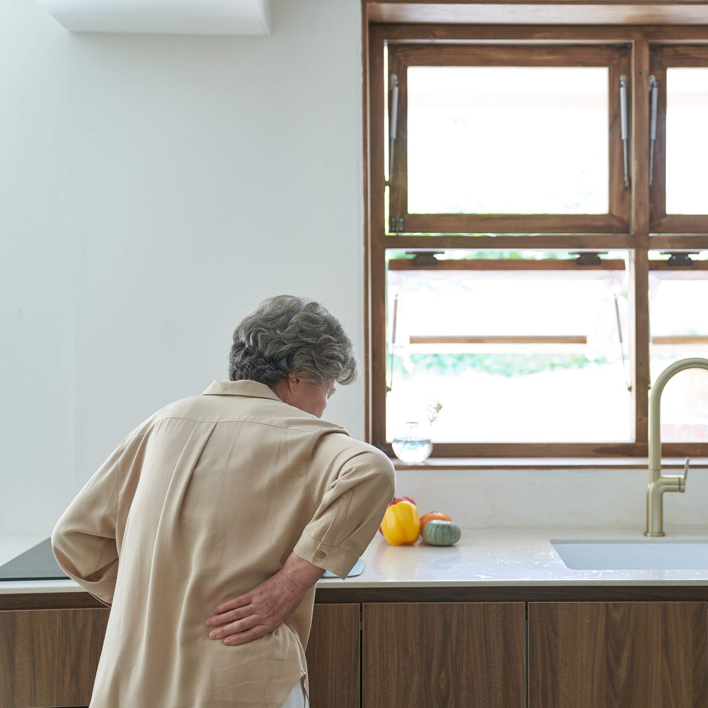 Minimize your back pain while cooking episode artwork