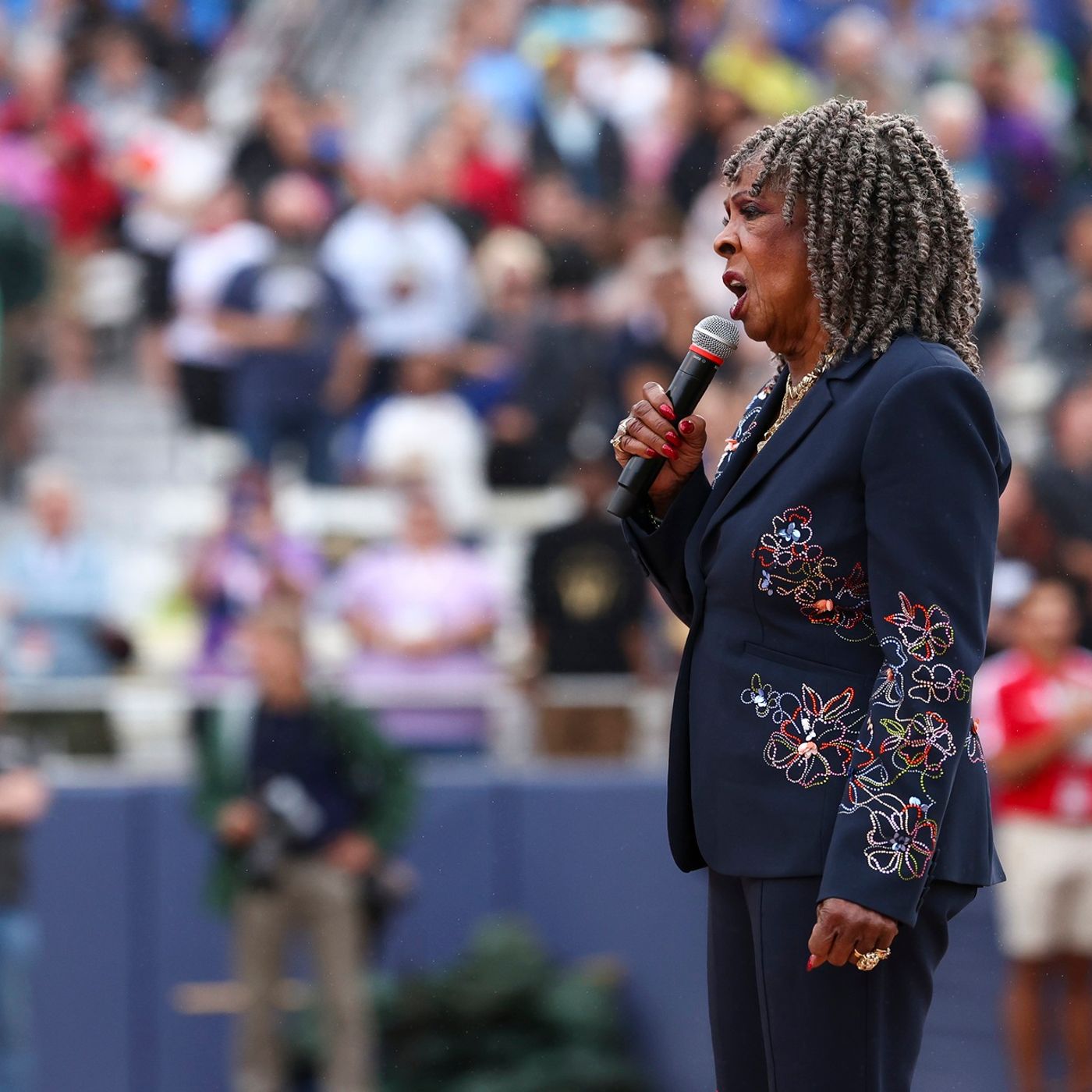 Martha Reeves blames botched US National Anthem performance on backing singers, attempts it again