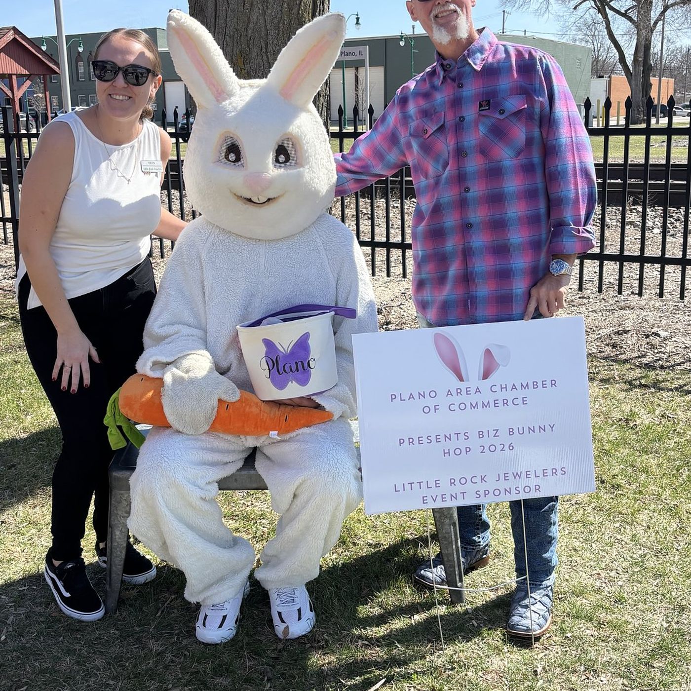 Around 500 people turn out for the Biz Bunny Hop hosted by the Plano Chamber of Commerce episode artwork