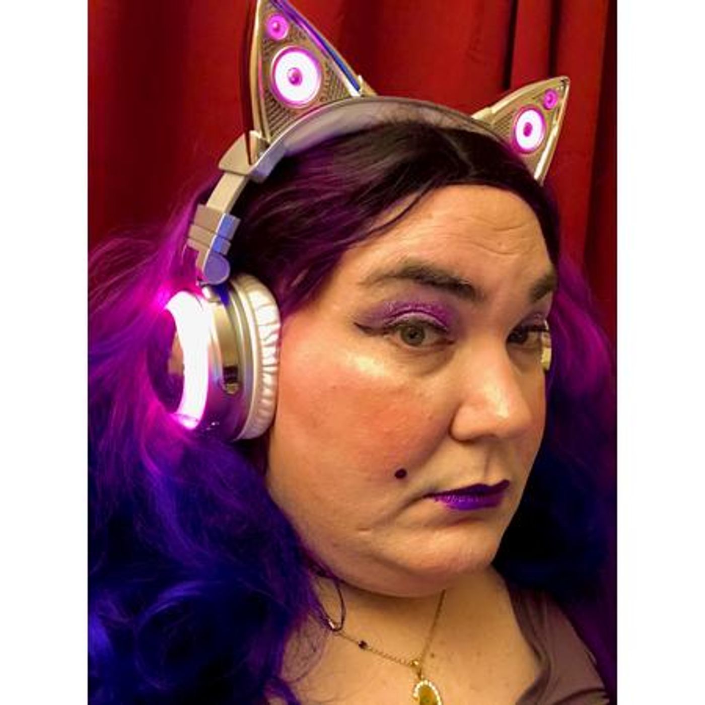 Indie Artist Sweet Lily Love, and Artist Mia Monee Are On Air!