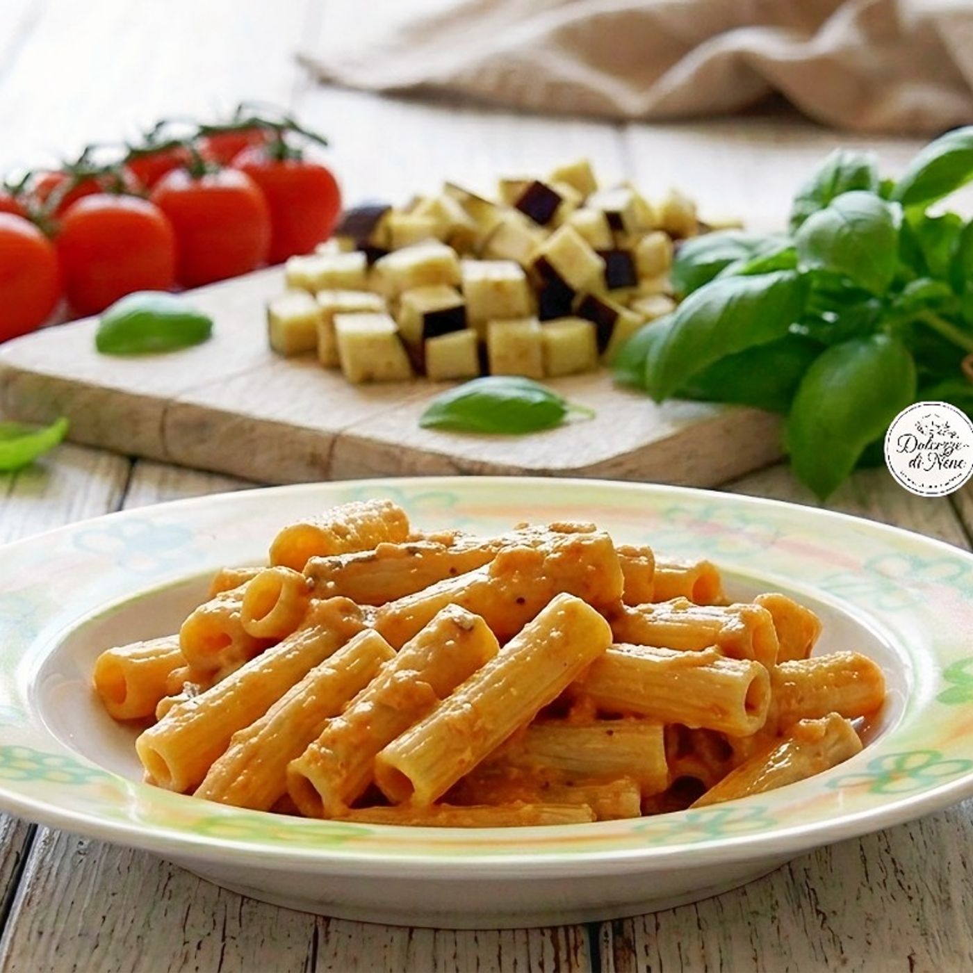 PASTA CON CREMA DI MELANZANE E POMODORI episode artwork