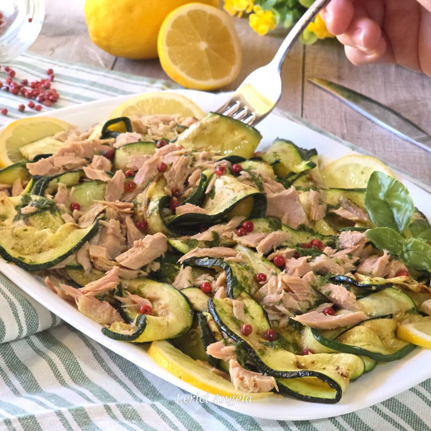 Zucchine e tonno come preparare un secondo piatto sano e gustoso