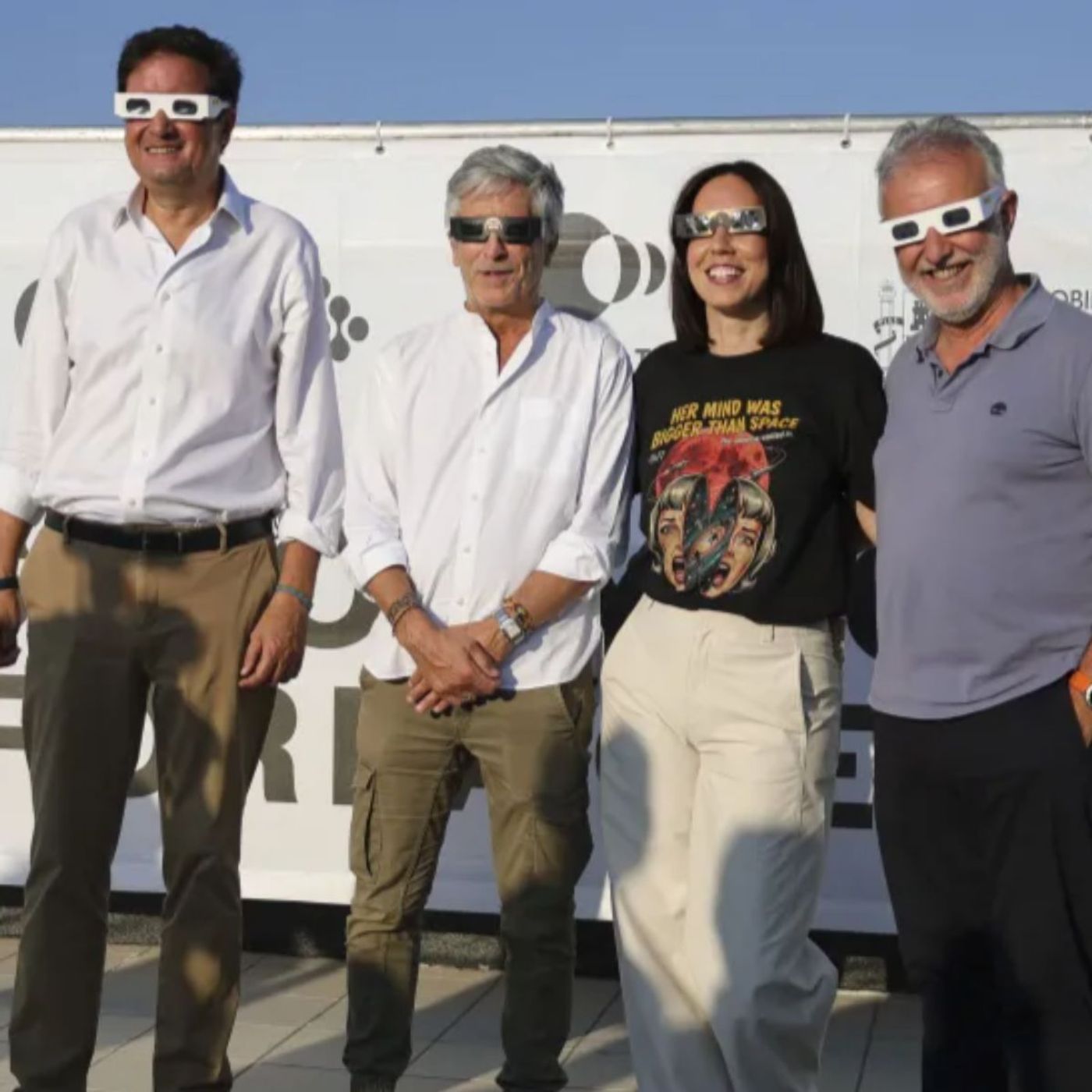 Tertulia de la Trinchera: El Gobierno invierte más en ver el eclipse que en proteger Ceuta episode artwork