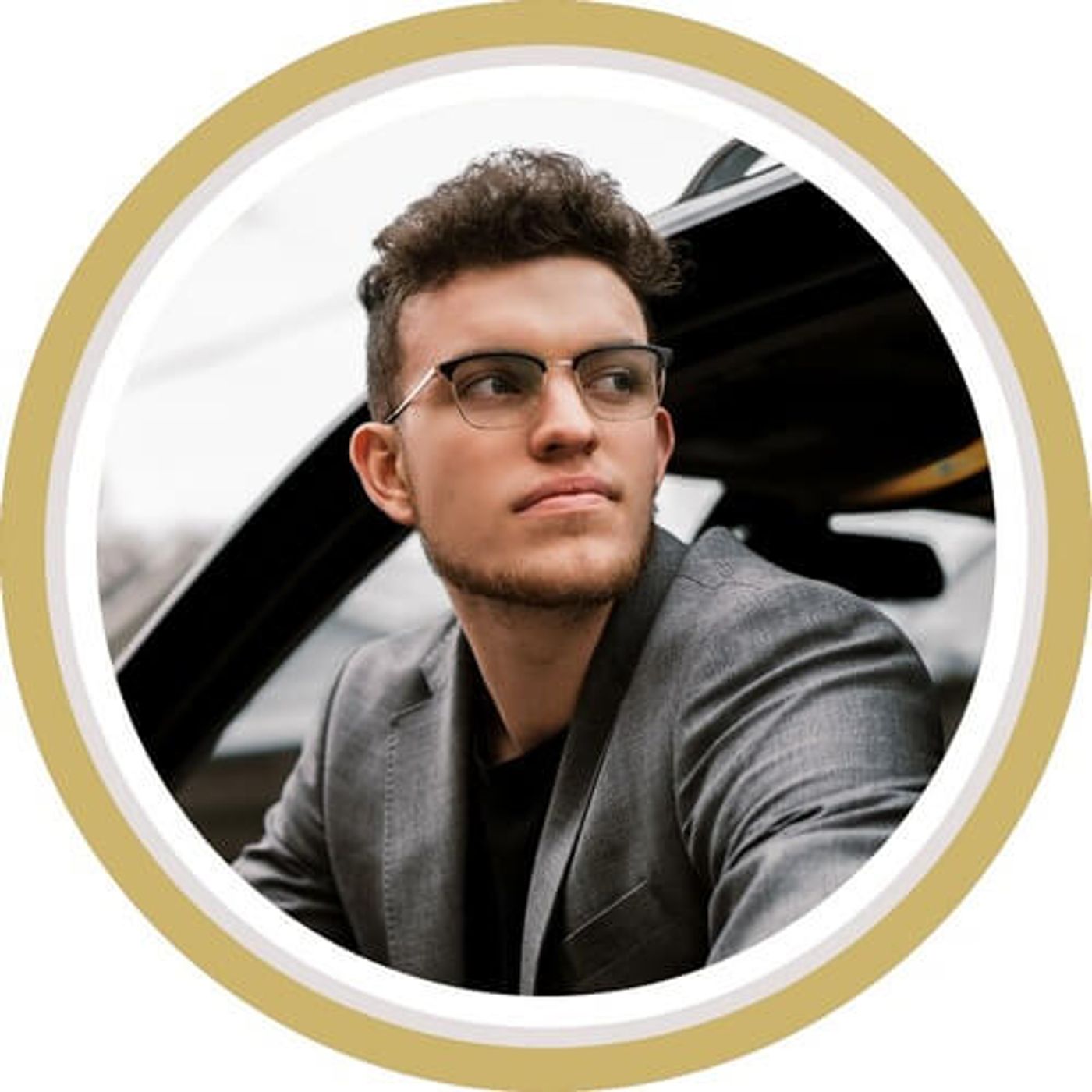 Building Brands and Impactful Entrepreneurship with Luke Lintz - SG258