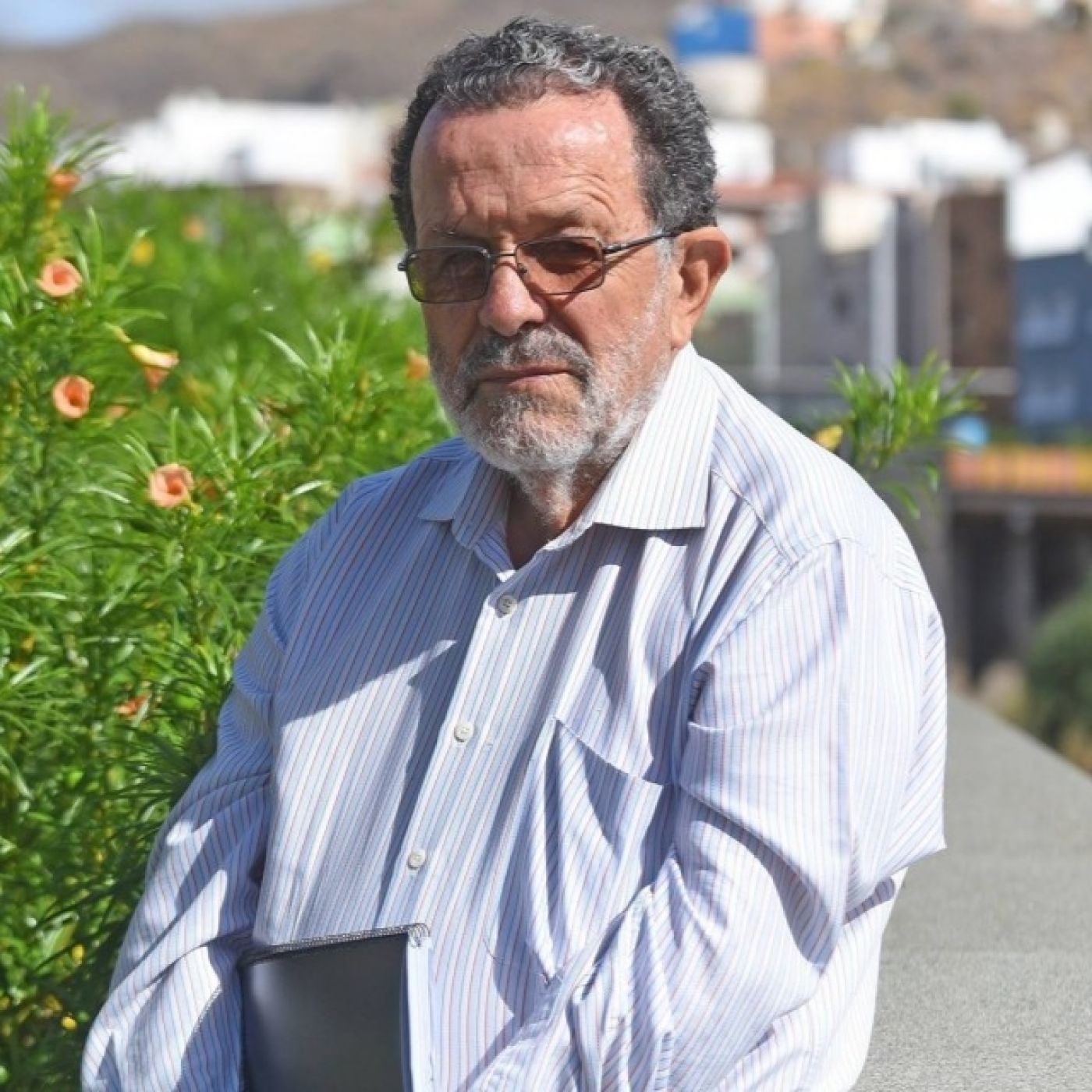 La Diez Capital Radio