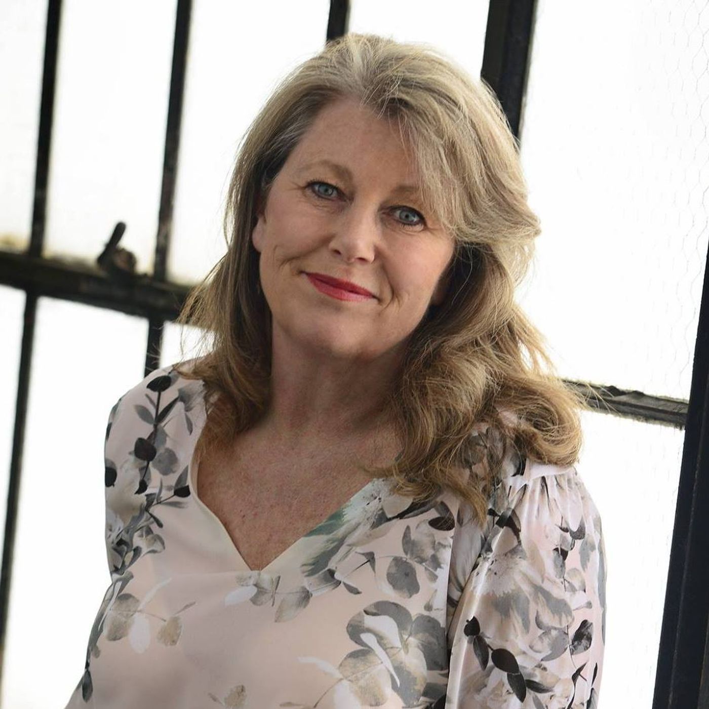 Nancy Despres joins me On the Edge cover art