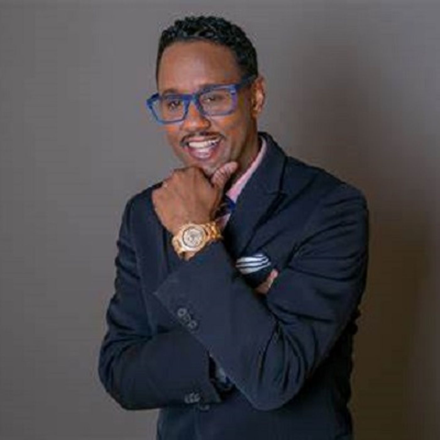 Digital Lifestyle Expert Mario Armstrong returns to Conversations LIVE with #giftideas for the family ~ @marioarmstrong #techtips episode artwork