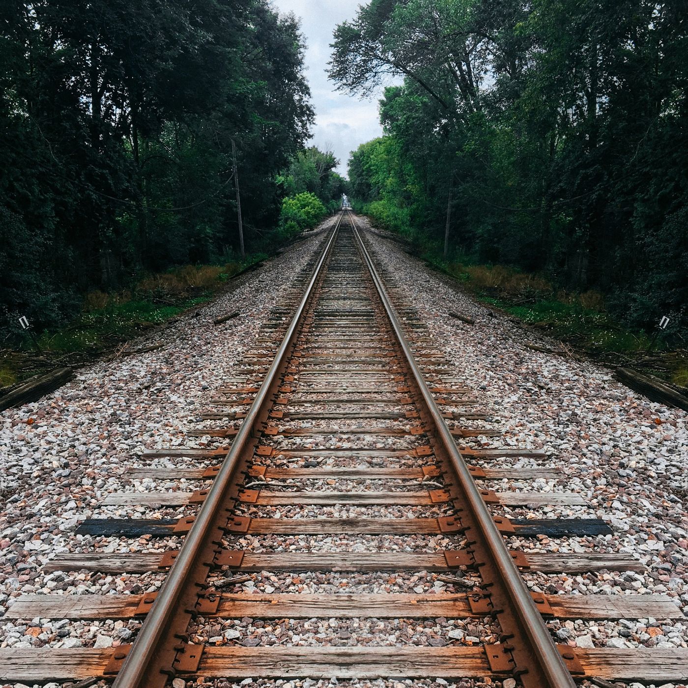 The Santiago de Compostela Train Derailment Analysis episode artwork