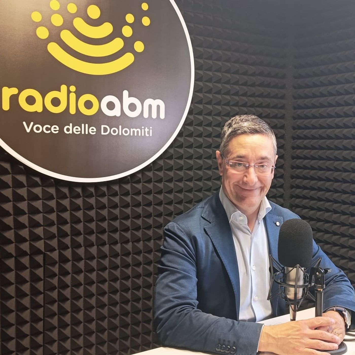 Intervista a Raffaele Addamiano -  “Andy Warhol – LOVE POP – Icons and Masterpieces” episode artwork