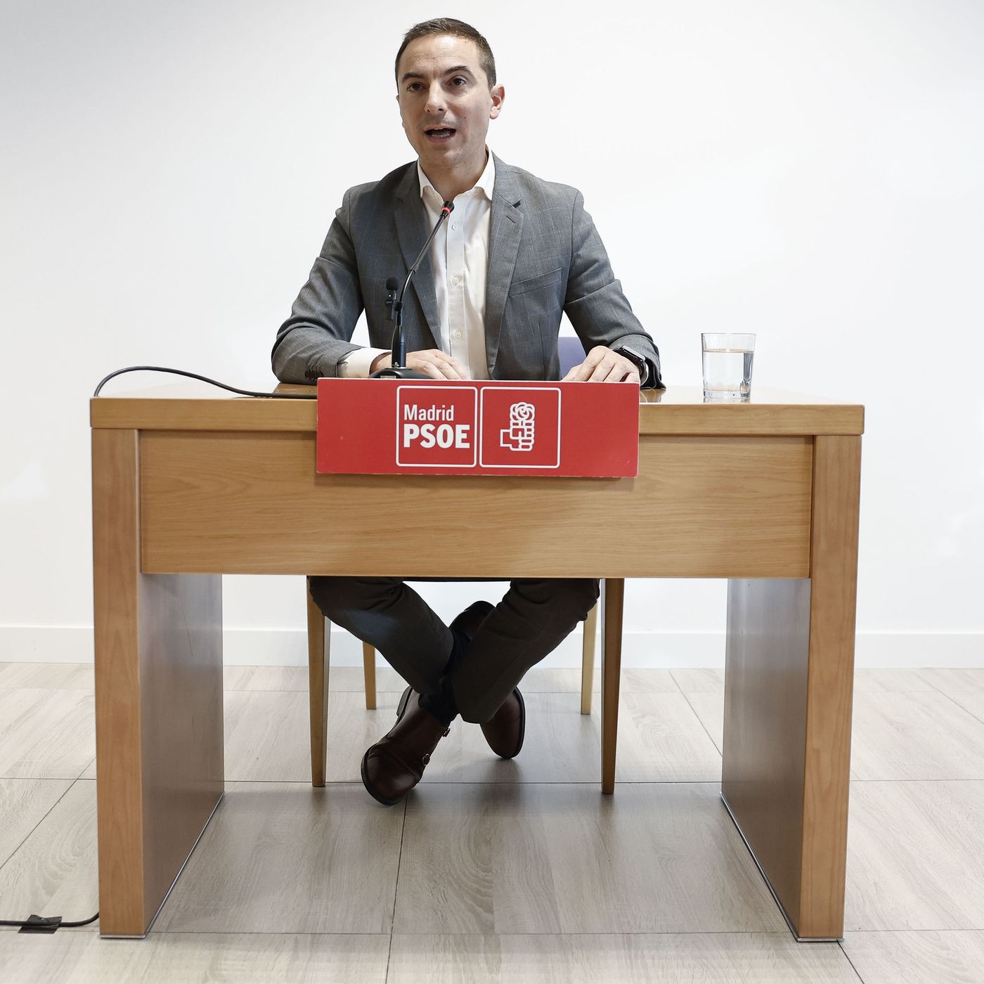 Tertulia de Dieter: Lobato planta cara al "linchamiento" del PSOE