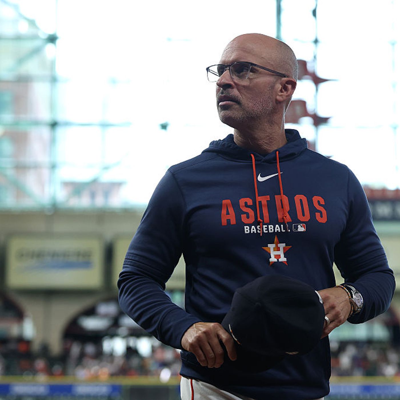 Mariners Want to Talk With Espada, Texans Begin Prep for Jaguars