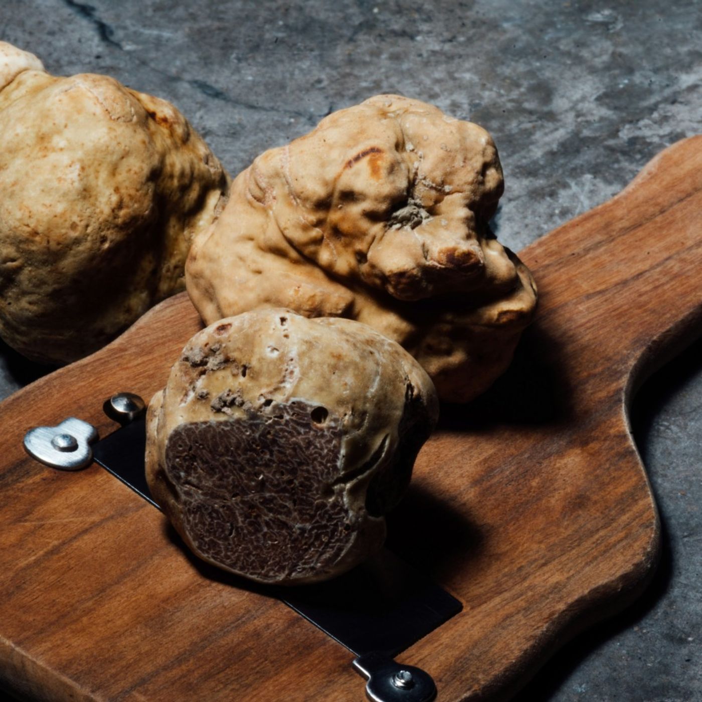 Mario Sacco: «Tante iniziative alle fiere nazionali del tartufo bianco» episode artwork