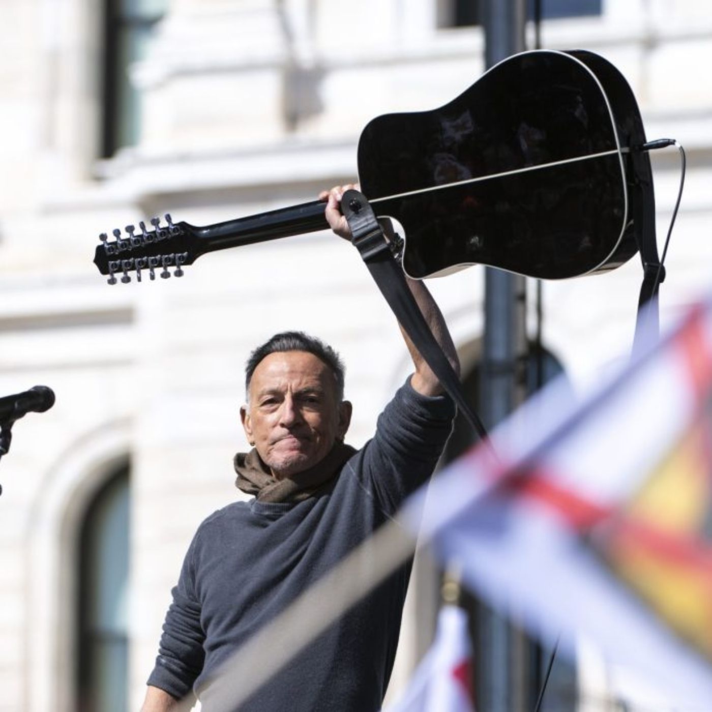 Bruce Springsteen Sings With Patti Smith & Apologizes to Bono at Tribeca Event: ‘I Should Have Said Yes’ episode artwork