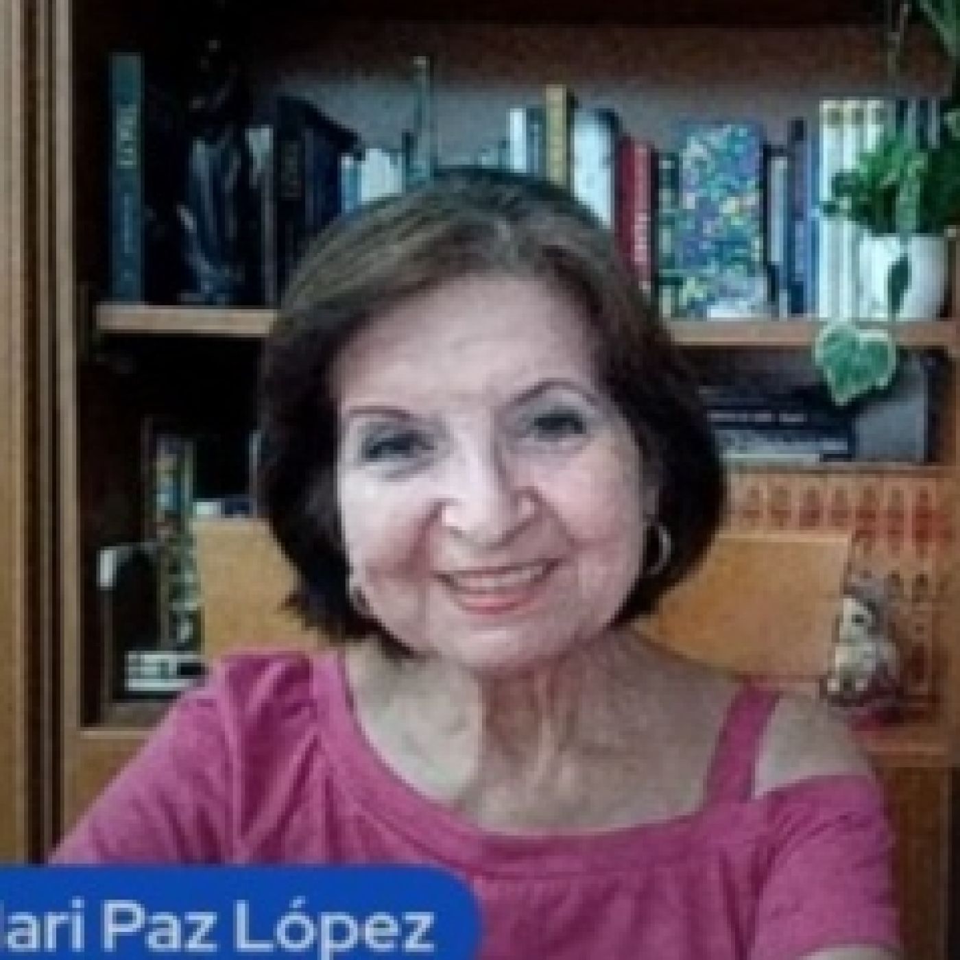 Hoy charlamos con Mari Paz López López, devoradora de libros y de cultura durante décadas episode artwork