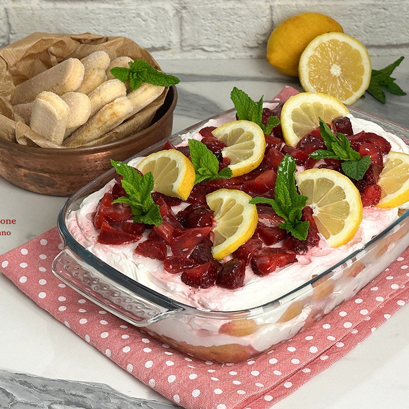Tiramisù fragole e yogurt greco dessert fresco e veloce episode artwork