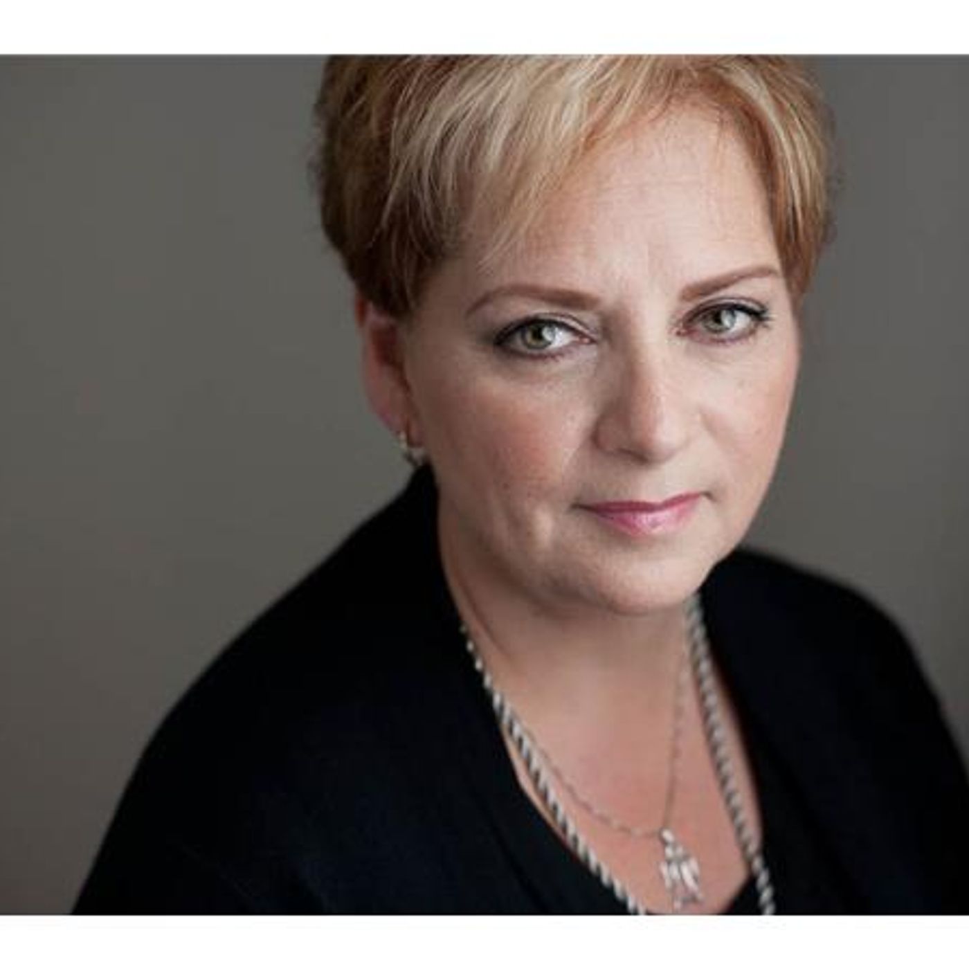 Loss, Grief and Transitions on Recovery Now With Kim Justus episode artwork
