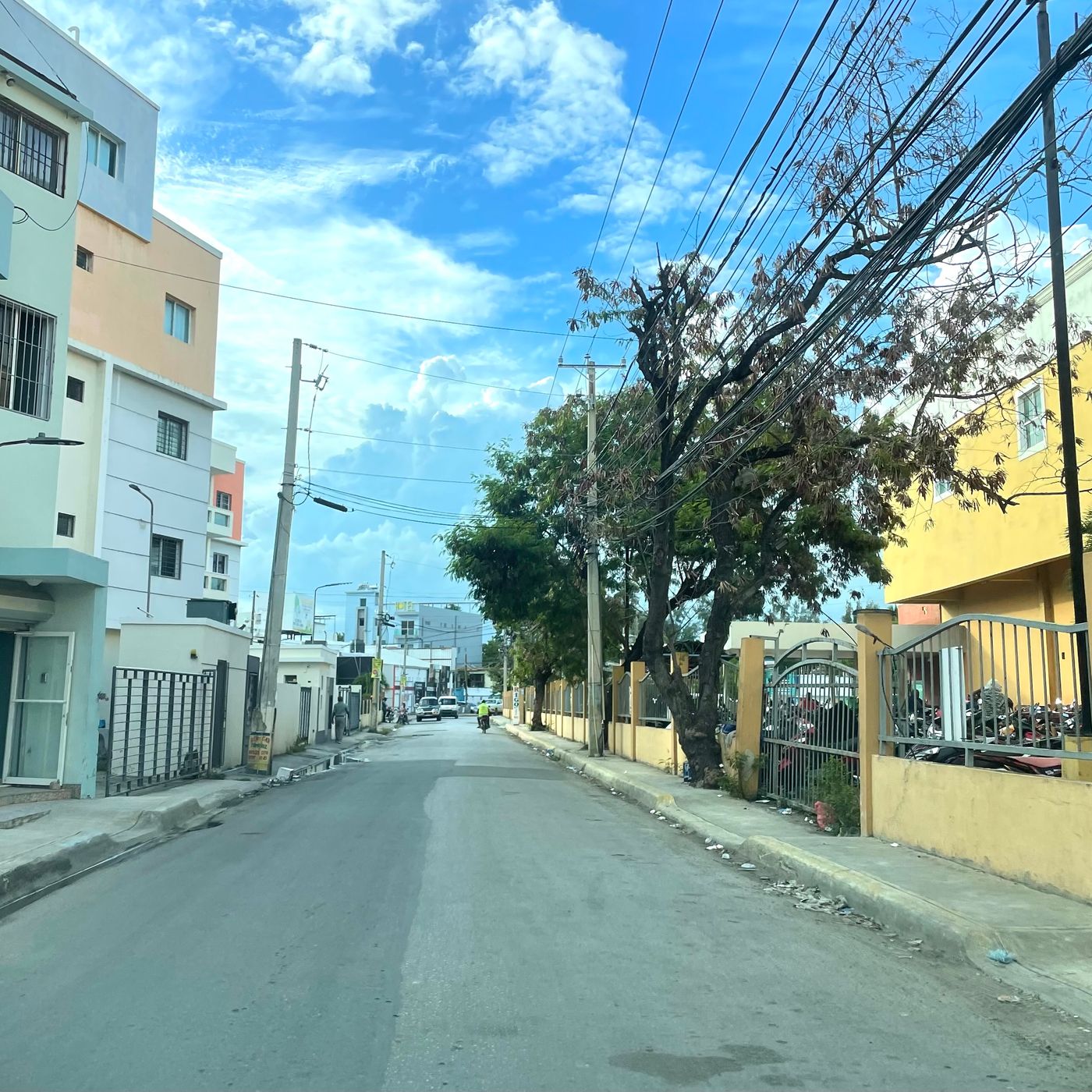 ¿Cuál es el nombre de esta calle en San Pedro de Macorís?