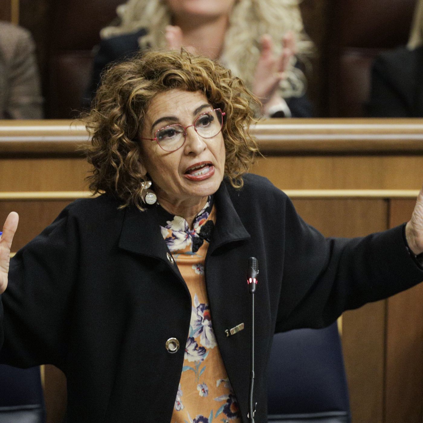 Prensa económica: Hacienda quiere perseguir a los ciudadanos con signos de riqueza