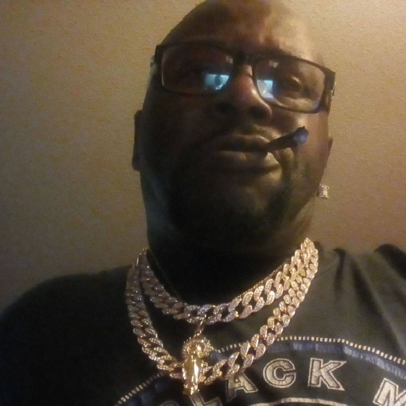 BLACK LIVES MATTER//#ALL LIVES MATTER
