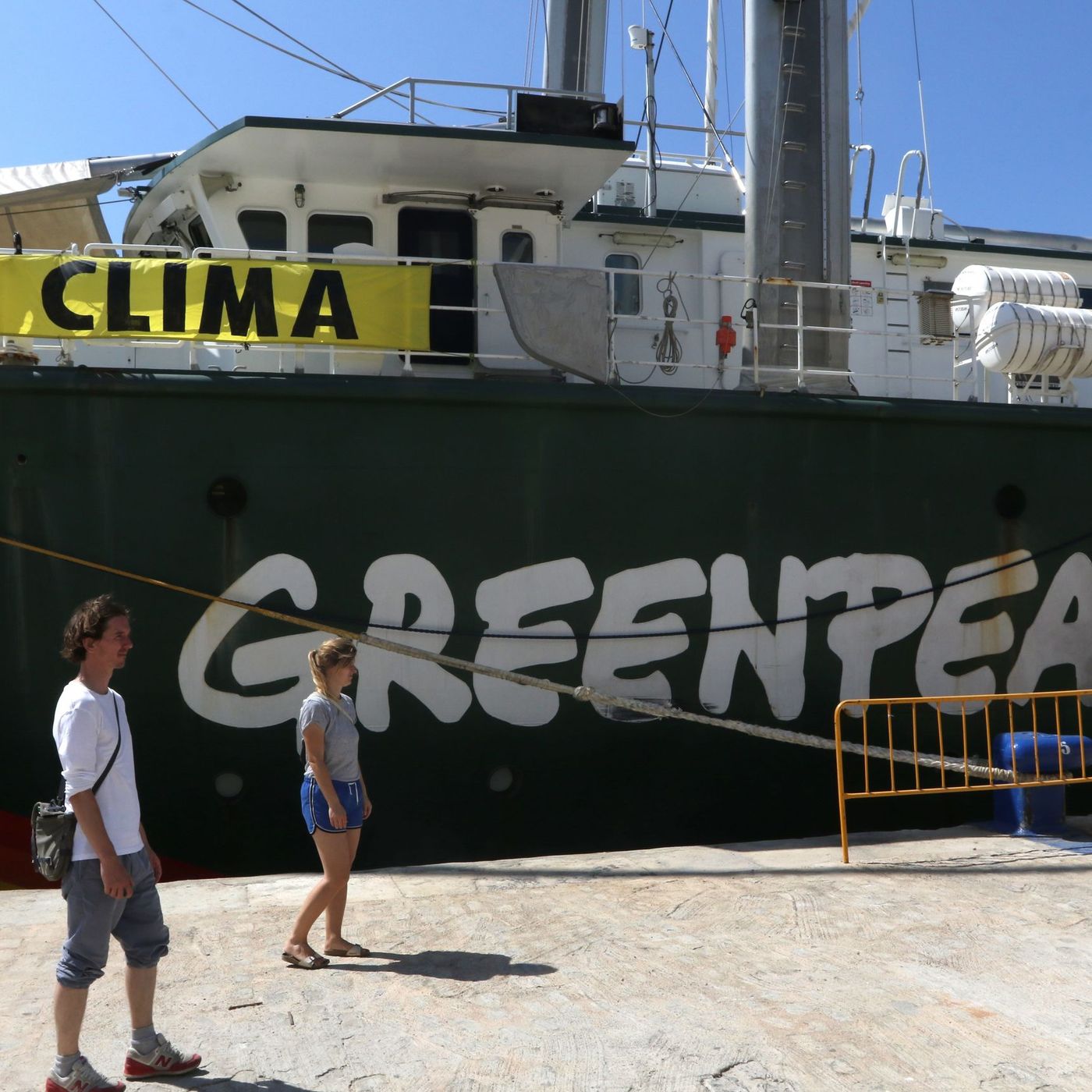 Prensa económica: Buenas noticias, Greenpeace al borde de la quiebra