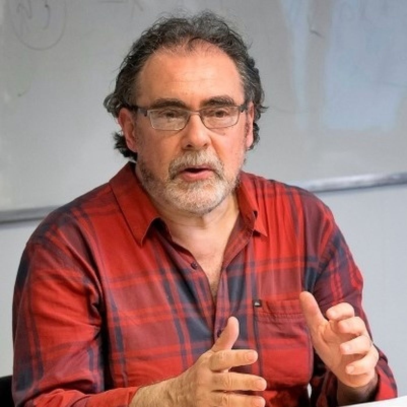 Ricardo Aronskind @RicardoAronski1 (Economista. Investigador Docente en la Universidad Nacional de General Sarmiento) episode artwork