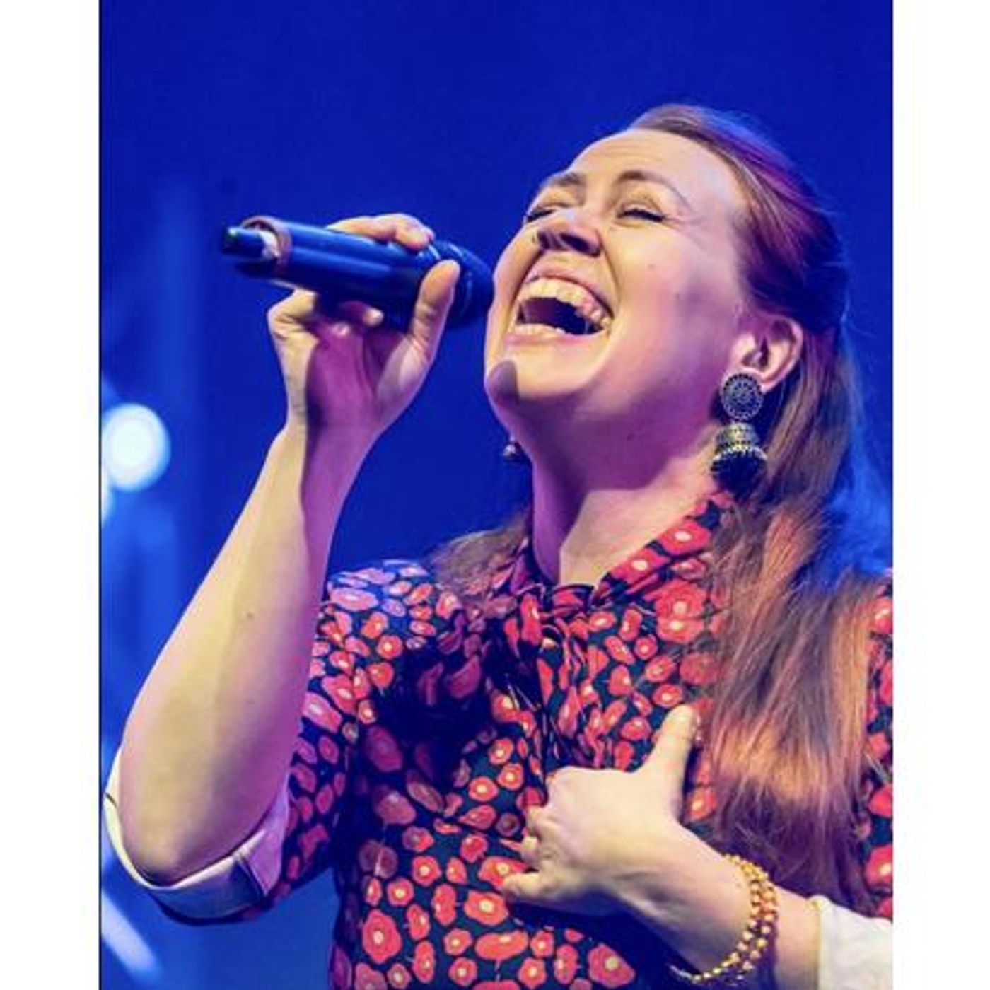 Artist Charlotta Kerbs and The Strays Are On Air!