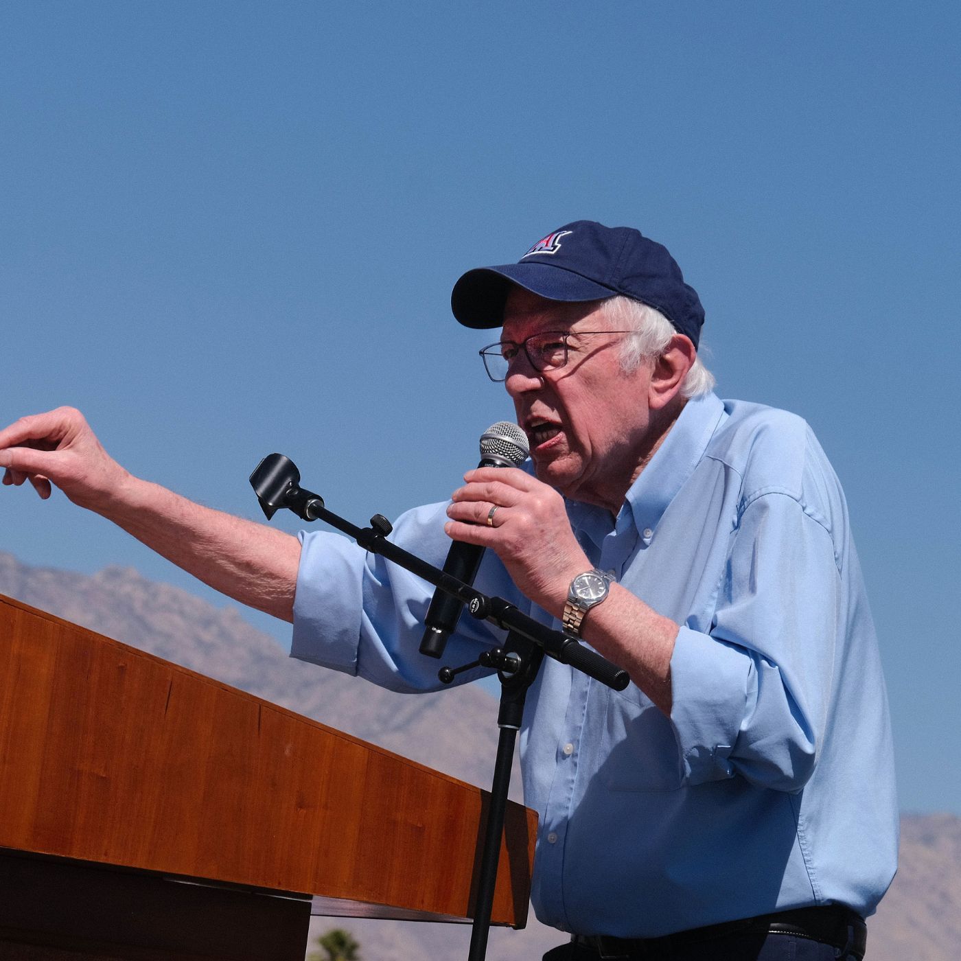 La sfida di Bernie Sanders a Donald Trump: in marcia con i giovani contro le oligarchie | Il Corsivo di Lunedì 24 Marzo 2025 episode artwork