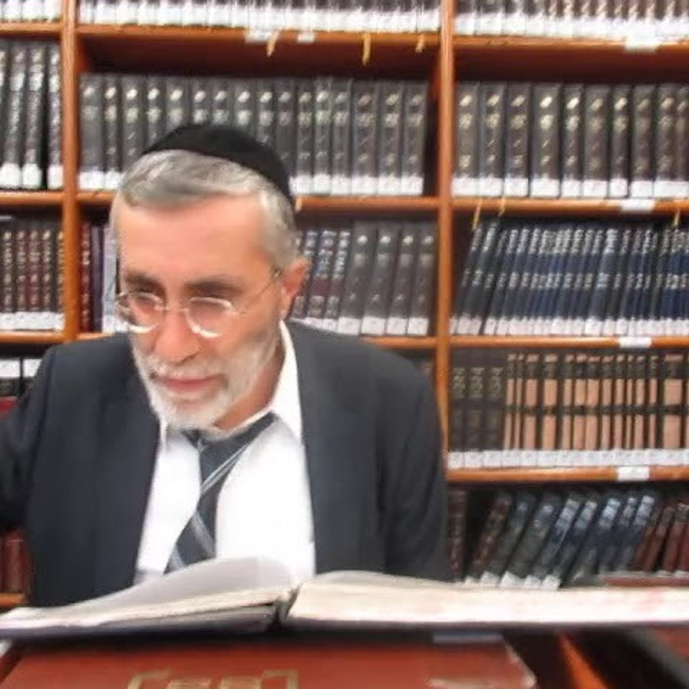 הרב יהושוע ביבי - תשפ"ו - עמידה - שיעור מס' 050 - ברוך ובו''ק דגדלות דאי' בשעה''כ כ''ט סוע''ב ורע''ג episode artwork