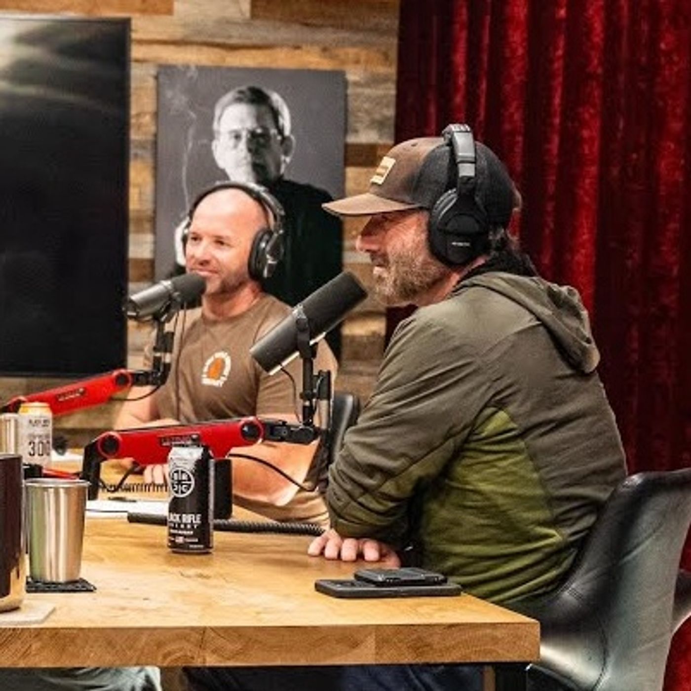 Joe Rogan Experience _2426 - Cameron Hanes _ Adam Greentree(M4A_128K) episode artwork