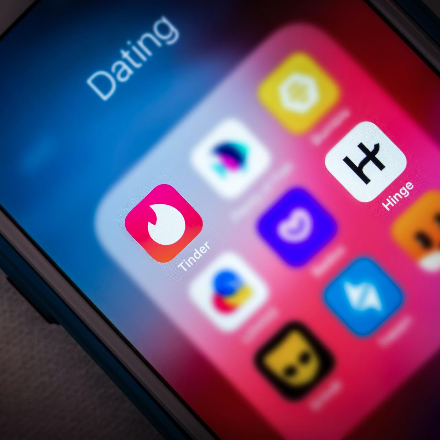 Ghosting, breadcrumbing, one-night stands: are we done with dating apps? episode artwork