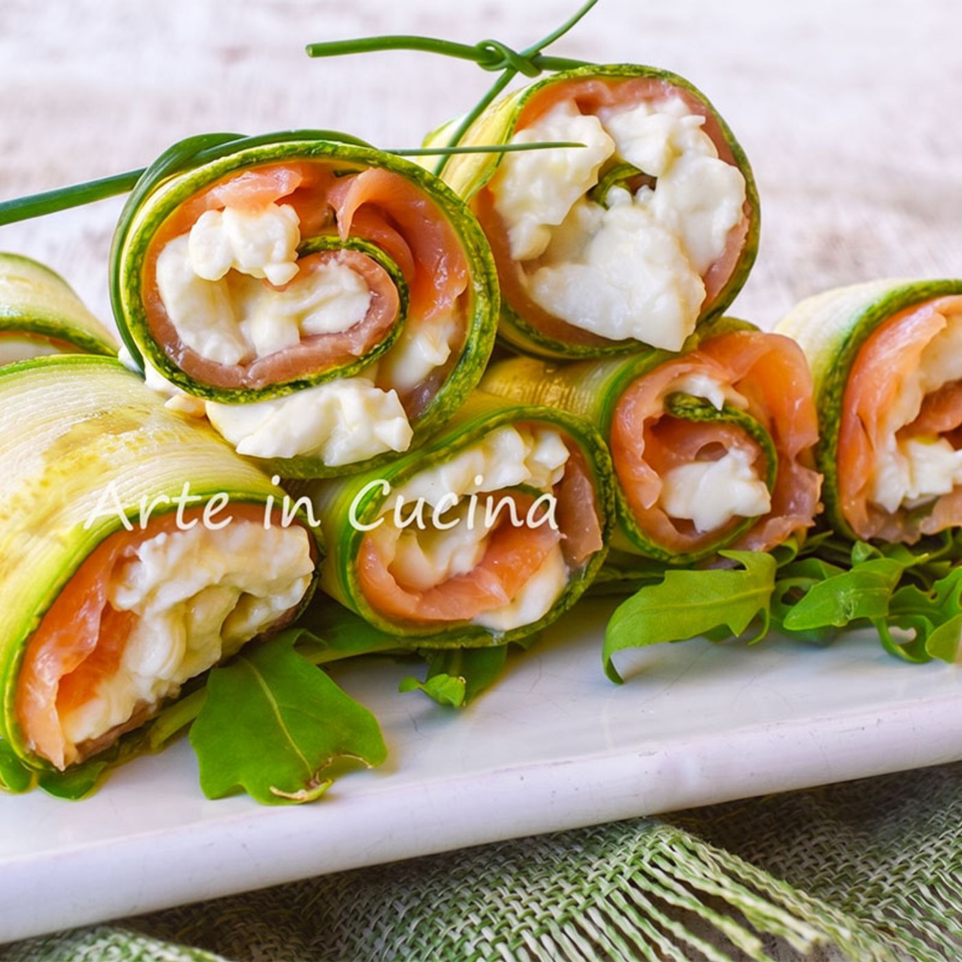 INVOLTINI di ZUCCHINE e SALMONE senza cottura episode artwork