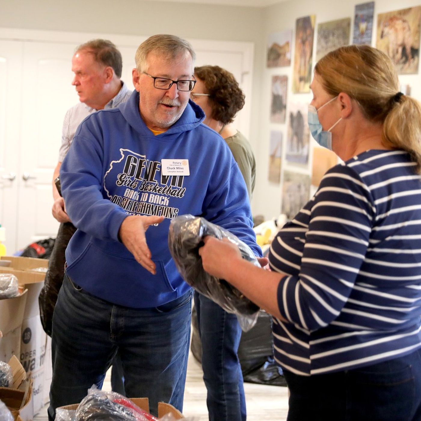 Rotary of St. Charles-Geneva kicks off 15th annual winter coat drive