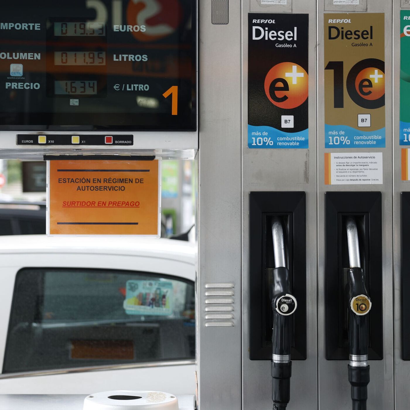 ¿Hasta cuándo subirá el precio de la gasolina? Un economista destapa la verdad sobre el precio tras la guerra de Irán