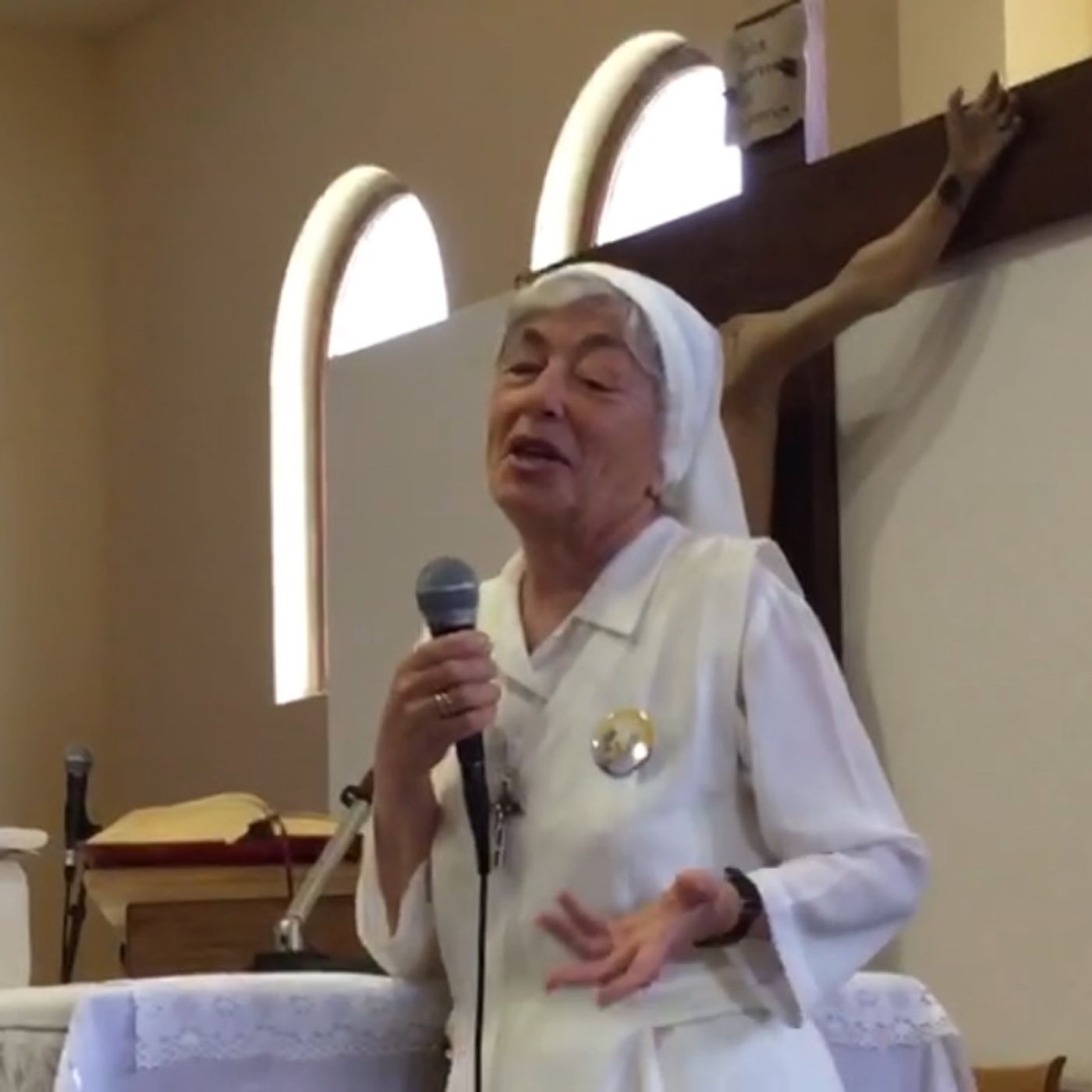 🌻〽️4) DV Testimonianza di Suor Kornelia Kordic (Comunità d. Sorelle d. Famiglia Ferita) Medjugorje 3-6-16 episode artwork