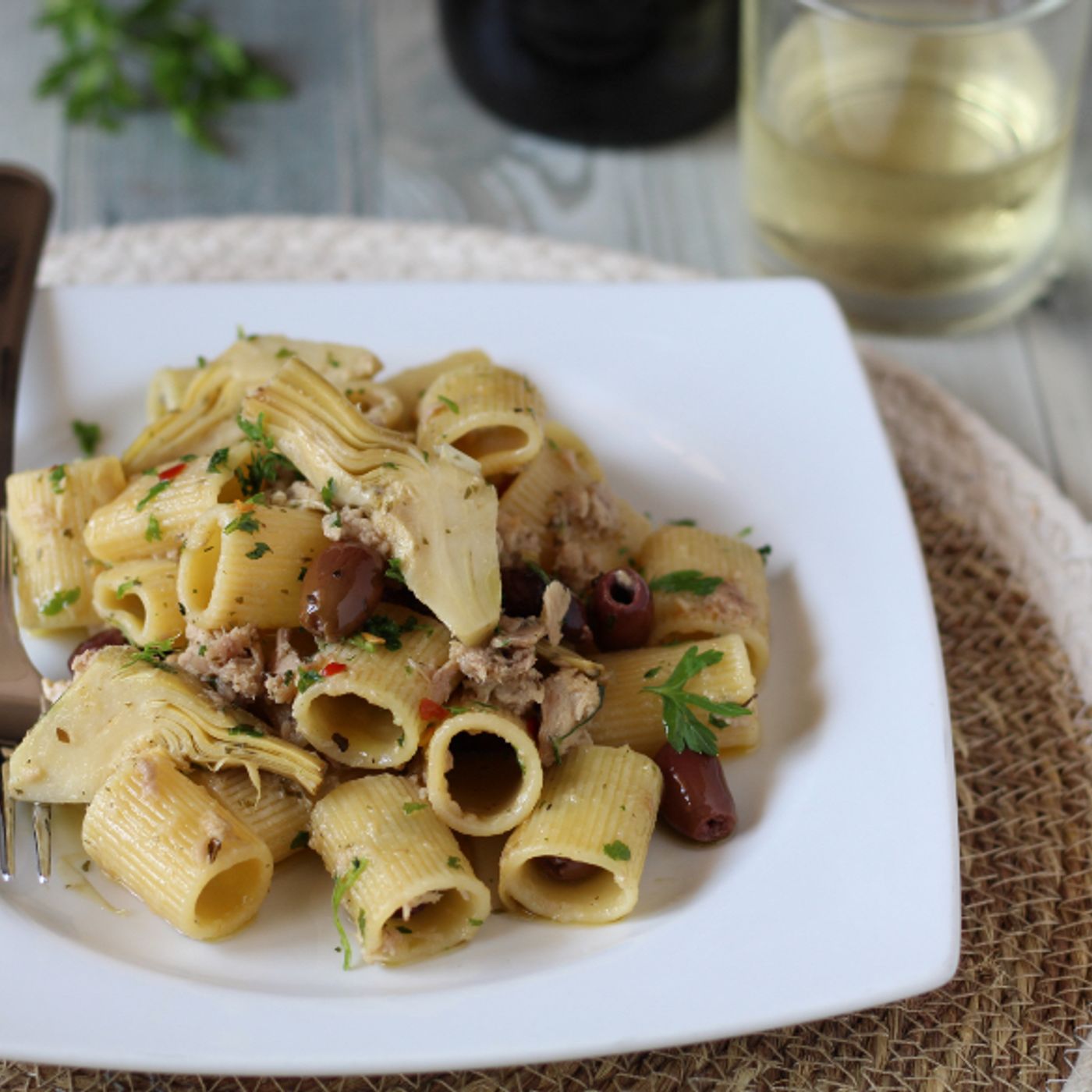 Pasta tonno e carciofini sott'olio