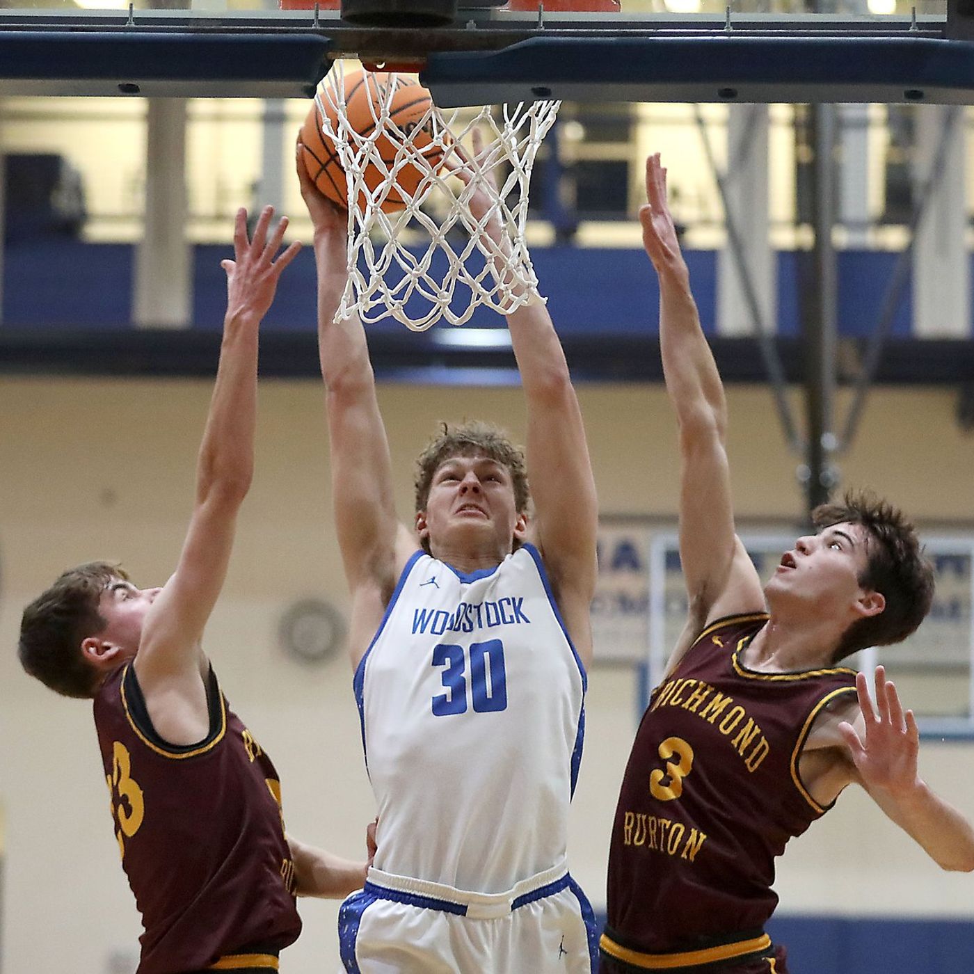 Seniors’ energy sparks Woodstock against Richmond-Burton episode artwork
