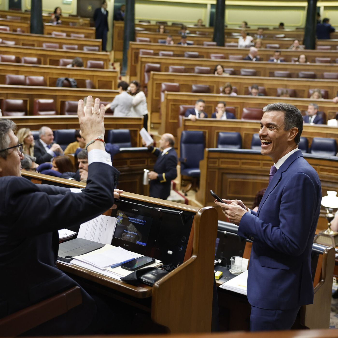 Tertulia de Federico: Sánchez, un trilero al frente de un Gobierno en colapso