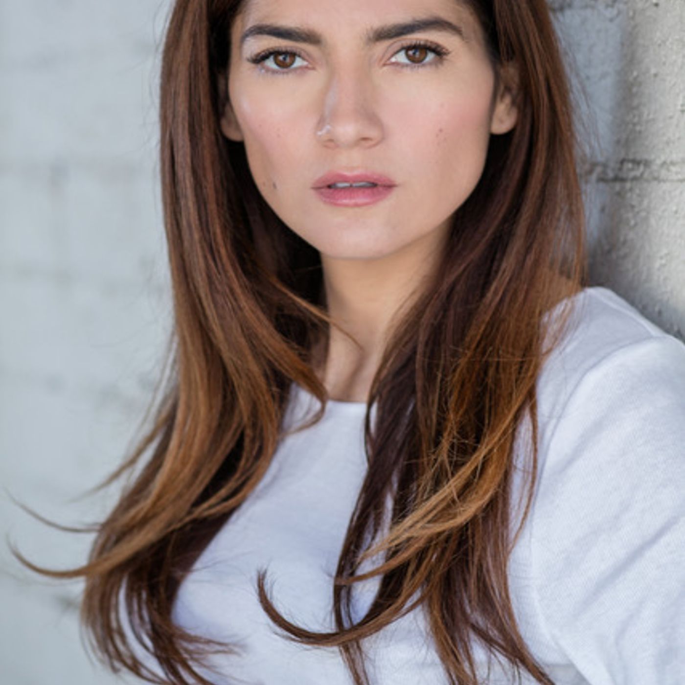 Actress/author Blanca Blanco is my special guest with her new book “Breaking the Mold” ! episode artwork