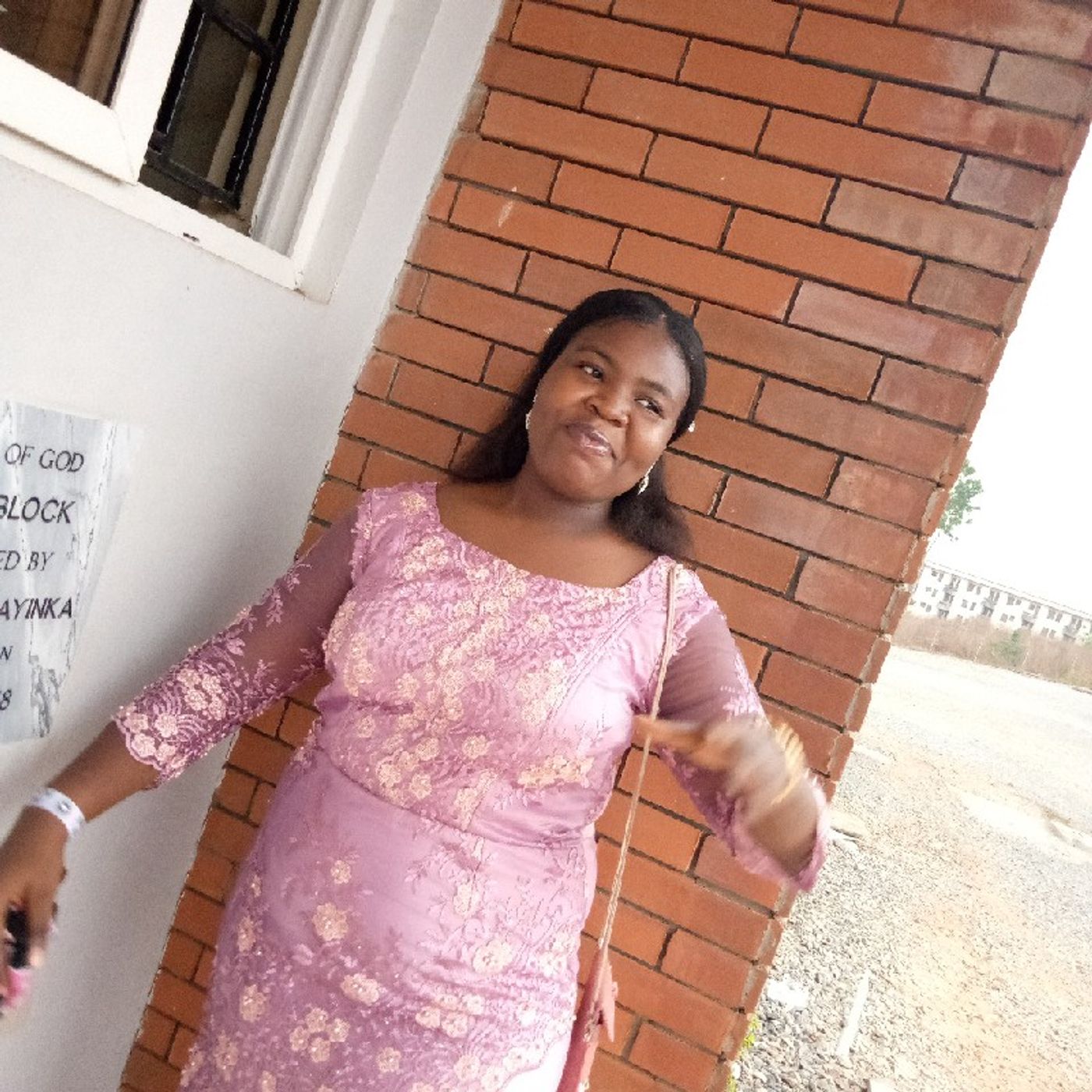 \'Nimi Speaks