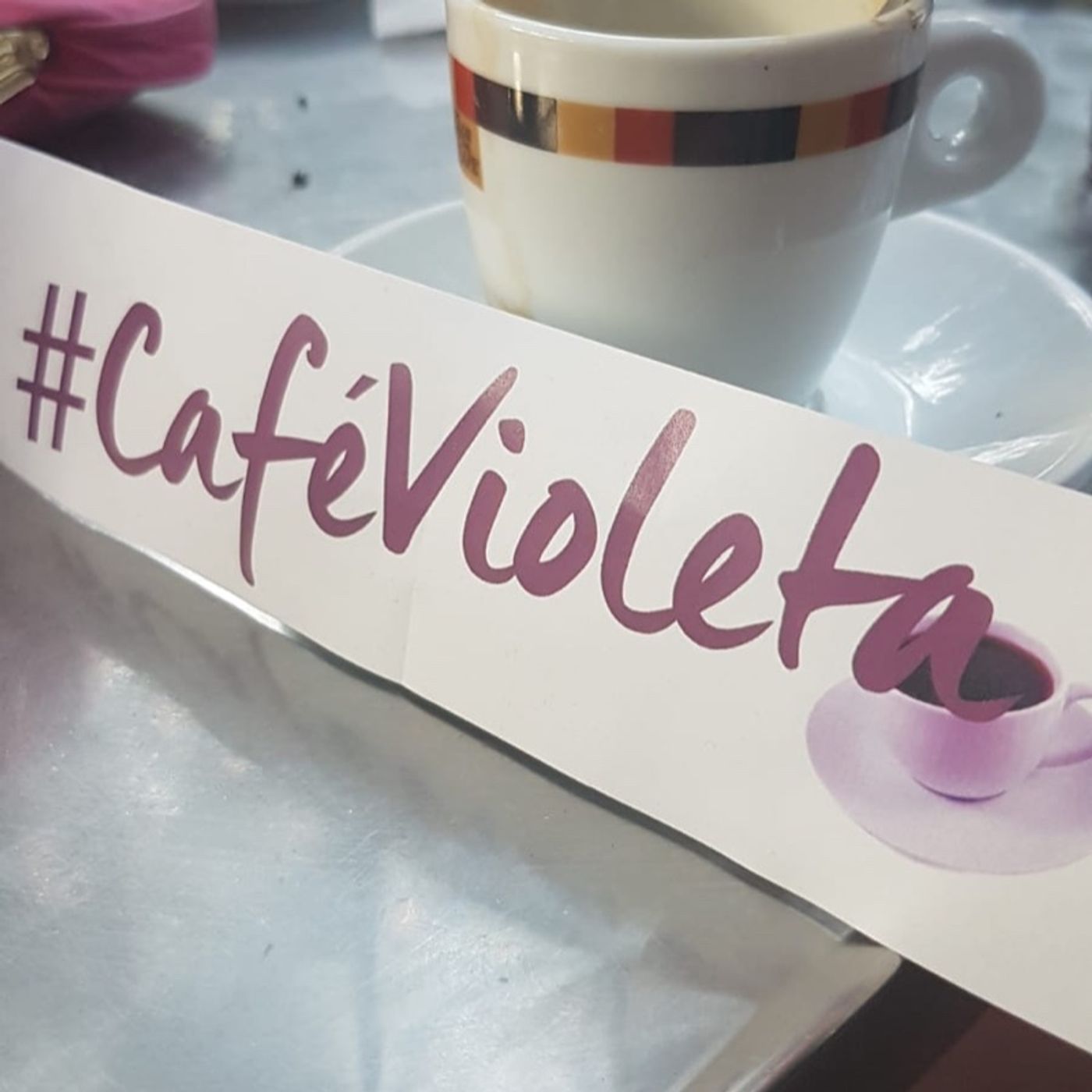 Podcast violeta