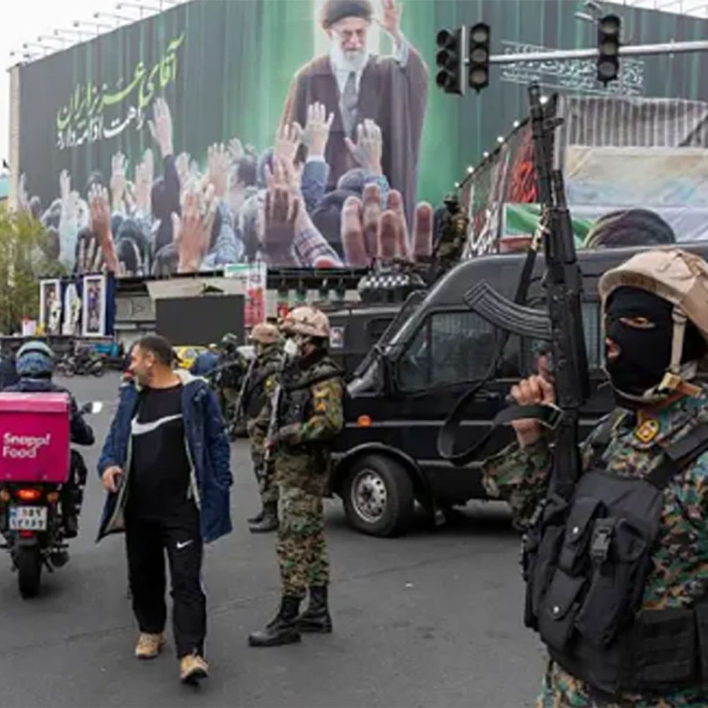 معمای جنگ‌افروزی در اوج افلاس