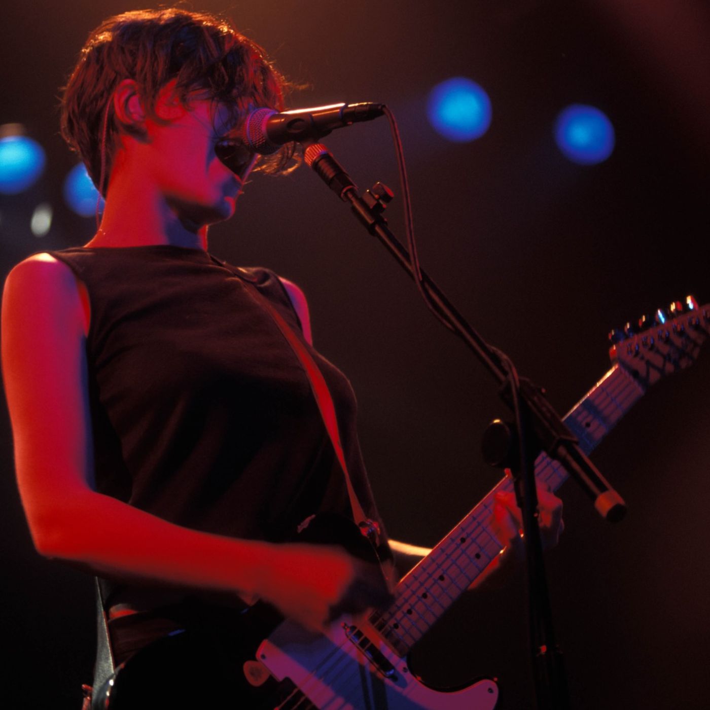 Elastica announce expanded deluxe reissue of classic self-titled debut album episode artwork