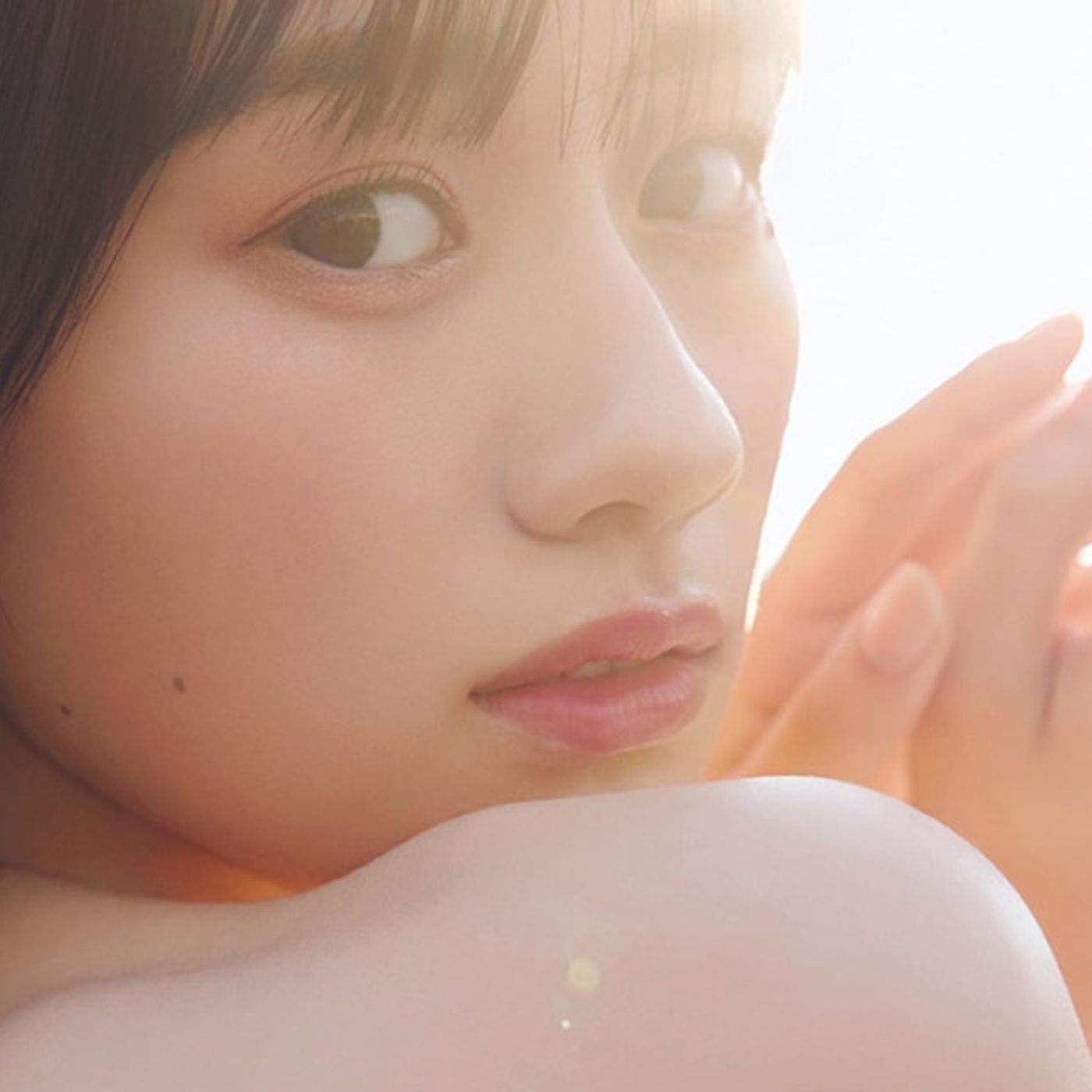 乃木坂46川﨑桜の写真集「エチュード」貴重な未掲載ショットが特典ポストカードに - 音楽ナタリー episode artwork