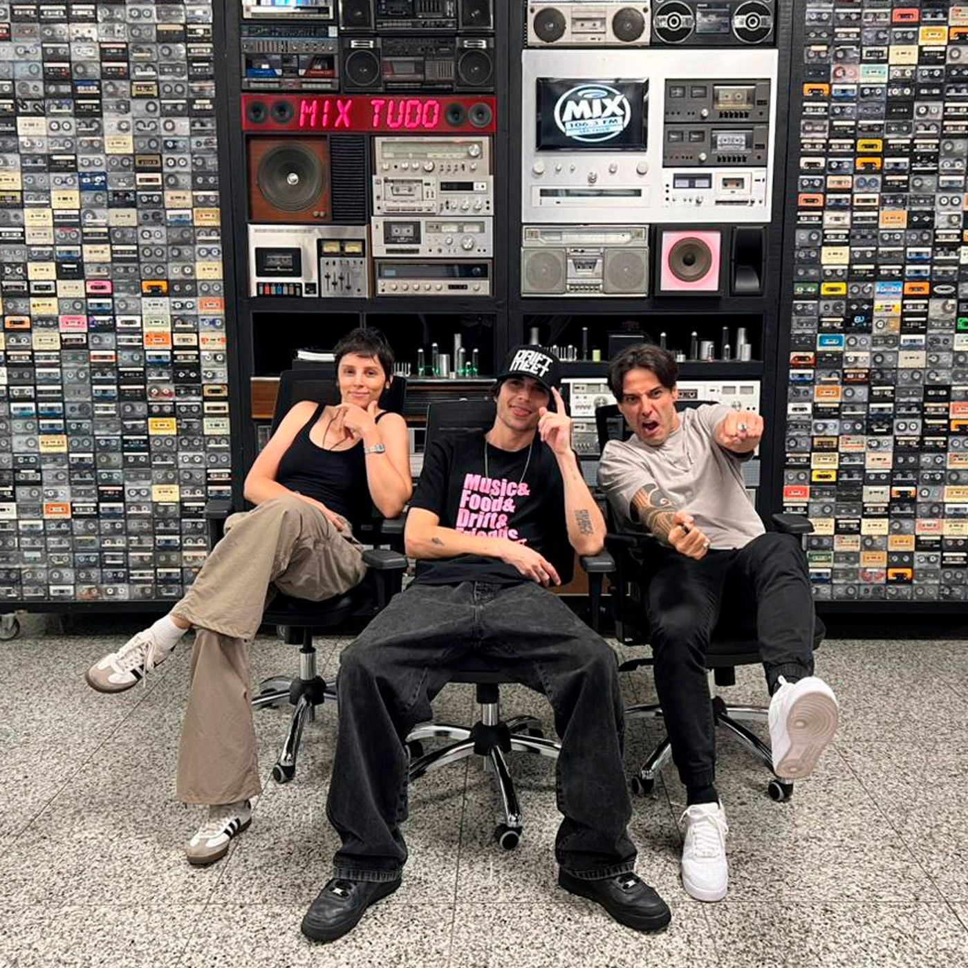 12.01.26 - Você entraria em um reality show? (part. Fiuk)