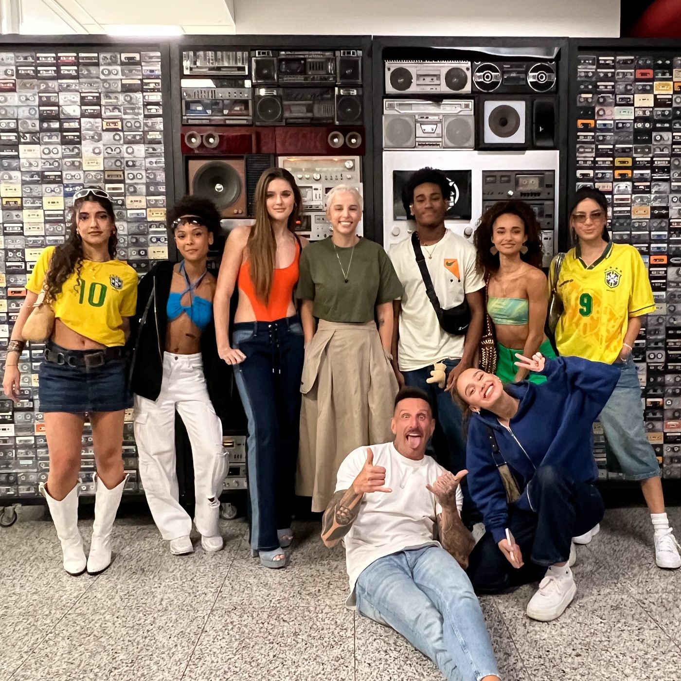05.12.23 - O que causa seu stress? (part. Now United) episode artwork