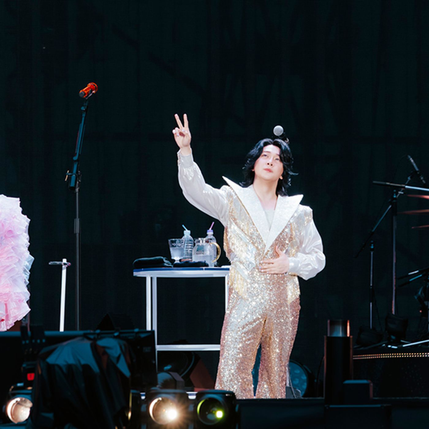 【レポート】Mrs. GREEN APPLE、バンド史上初のMUFGスタジアム(国立競技場)4DAYS完遂「本当に幸せものです」 episode artwork