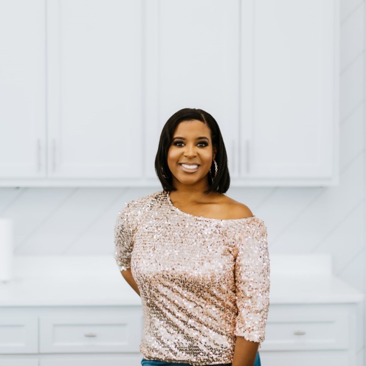 Ms. FitOne Lifestyles with Elizabeth Colen