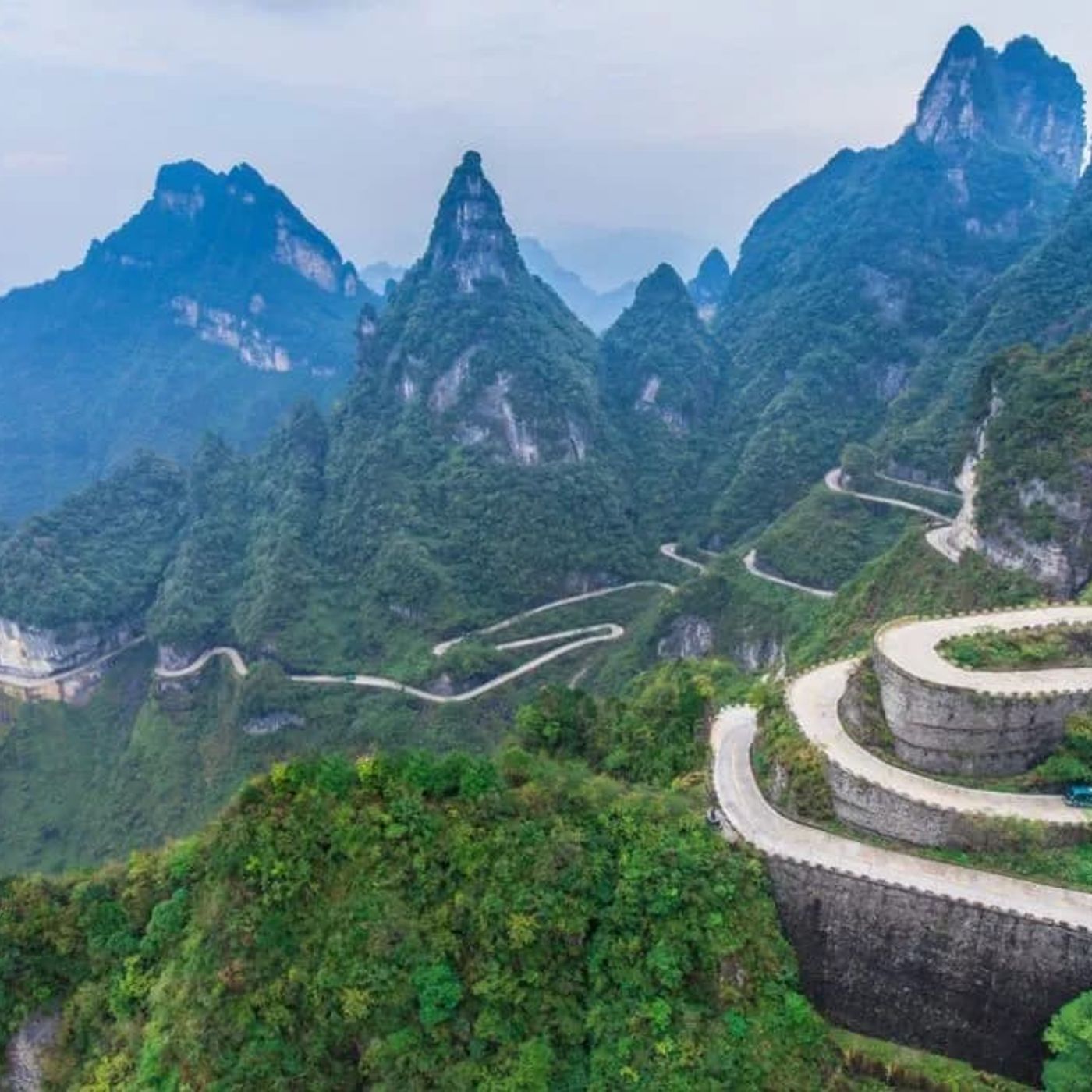 Tongtian Avenue: la strada verso il cielo che sfida le leggi della natura episode artwork