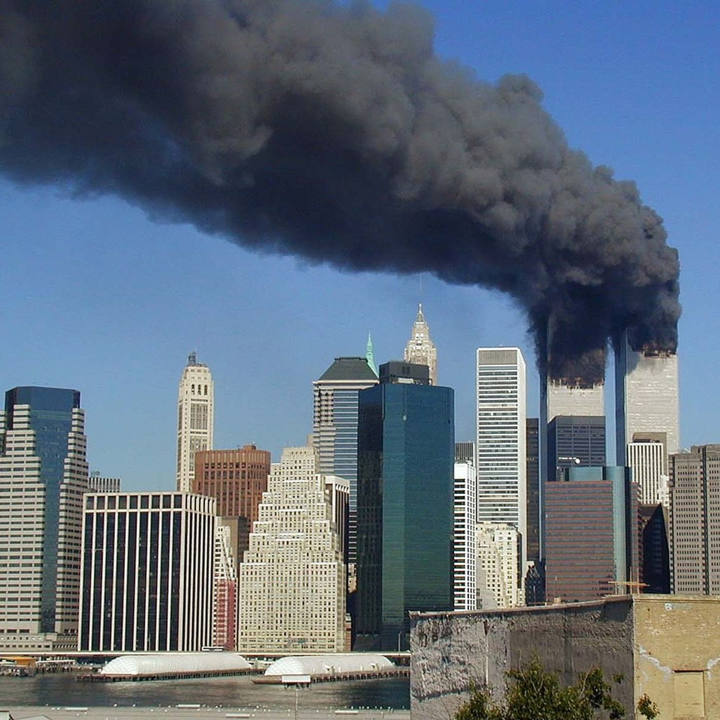 Rob McConnell Interviews - JOHN LE BON - 911 Was Not Hit By Planes, the Twin Towers were Vacant and No One Died